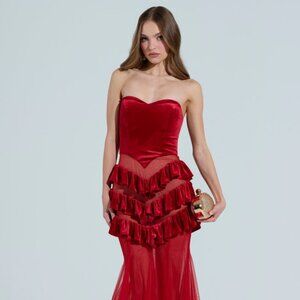 AKIRA LIGHTS AND ACTION MAXI DRESS IN RED Size LL